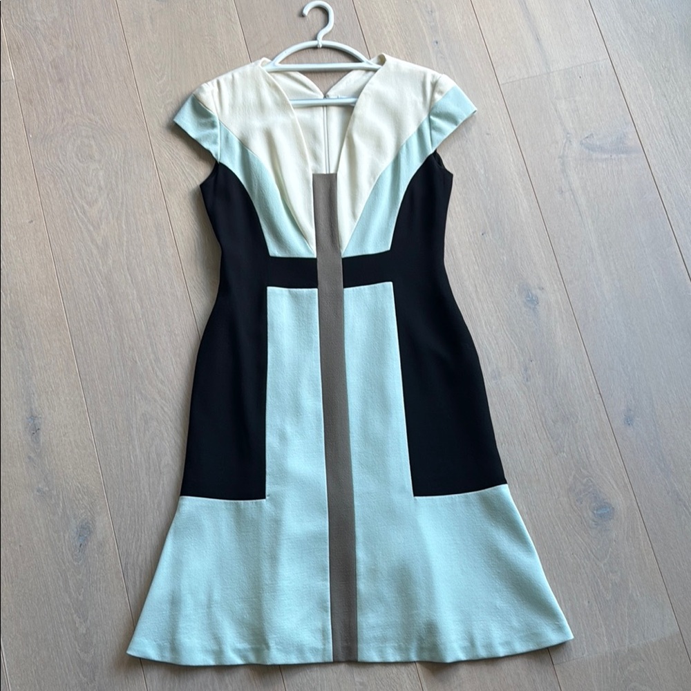 Carolina Herrera Cap Sleeve Colorblock Dress